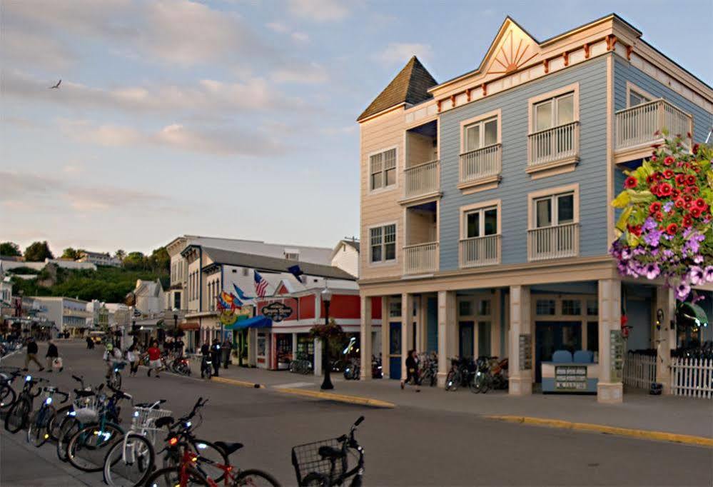 Bicycle Street Inn And Suites Đảo Mackinac Ngoại thất bức ảnh